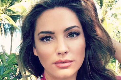 kelly brook top less|Kelly Brook goes topless as she soaks up the sun in Mexico.